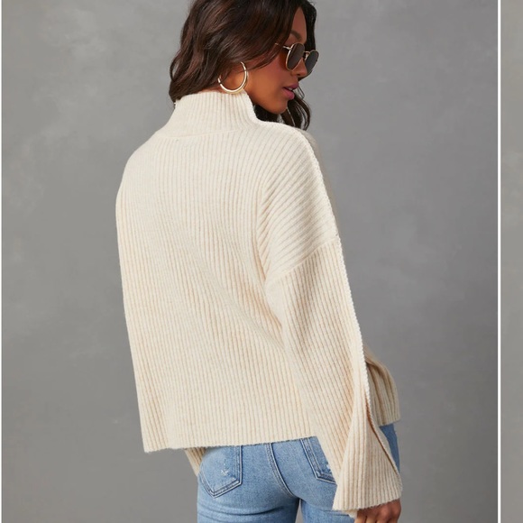 VICI NWOT - Wilfred Mock Neck Pullover Sweater - Picture 4 of 8